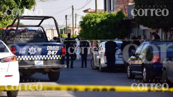 Tres personas pierden la vida tras ataque armado