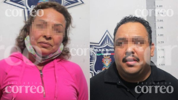 Un hombre y una mujer fueron arrestados por agredir físicamente a unos policías