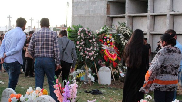 Jessica, Verónica y el pequeño Diego ya descansan en tierra silaoense