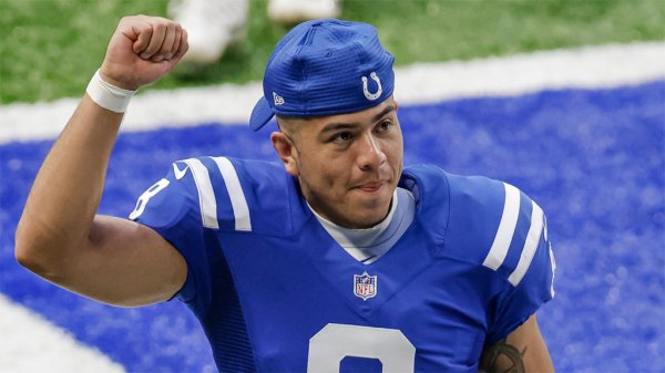 Jugador de los Colts será sometido a cirugía por tumor