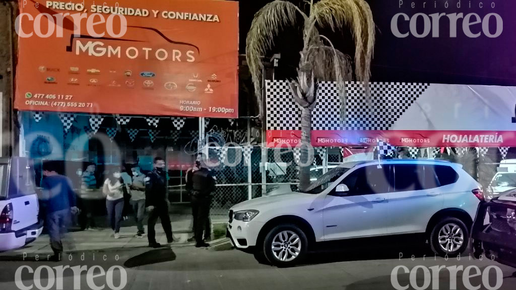 Masacran a tres en taller de autos en León