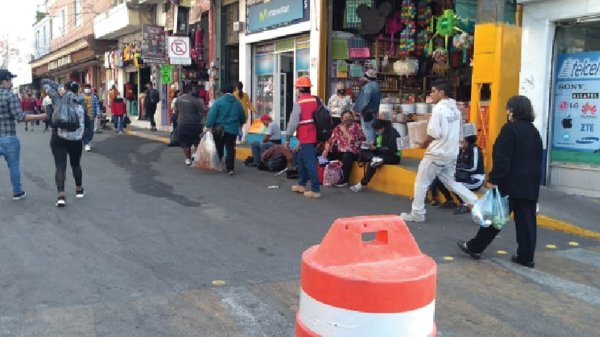 Calle permanecerá cerrada para evitar contagios, reafirma alcalde