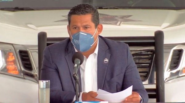 Gobierno del estado entrega equipamiento de Seguridad a municipios