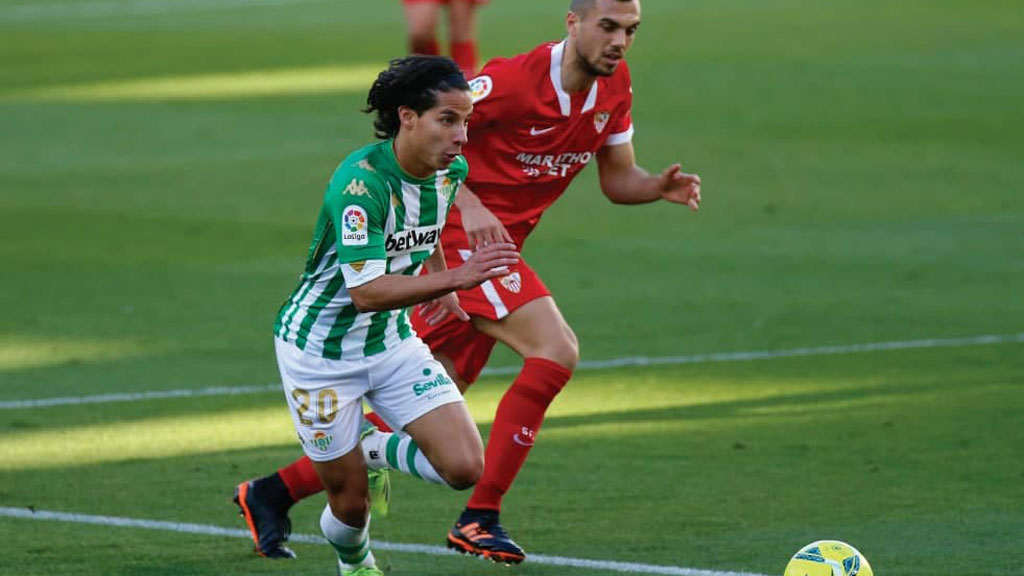 Diego Lainez Se luce en el derbi sevillano pese a empate