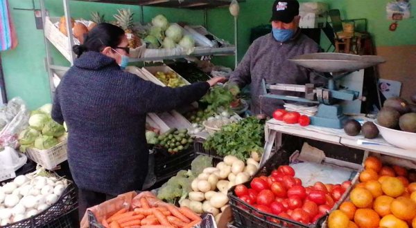 Presentan locatarios días de ventas bajas