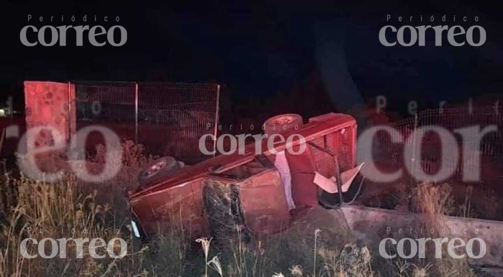 Volcadura deja 12 LESIONADOS en León