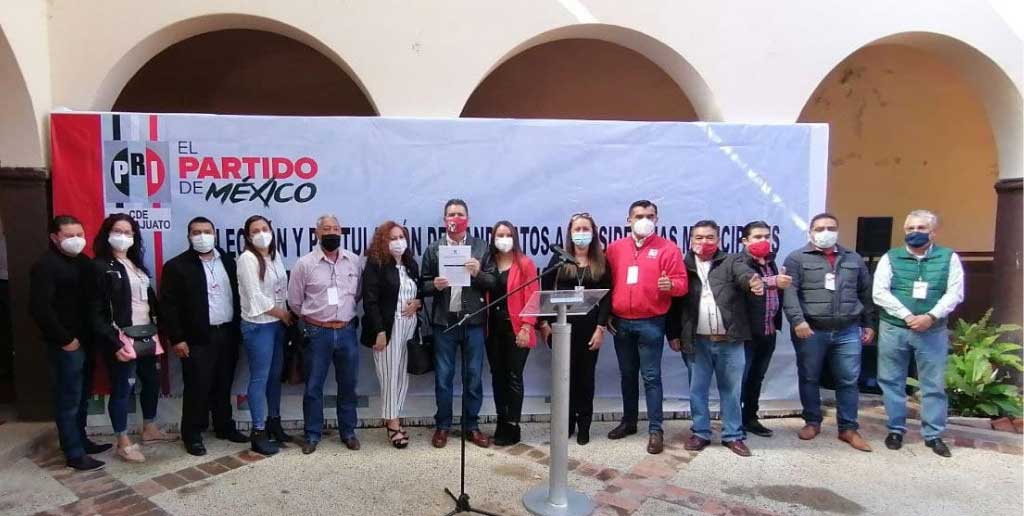 Comienza PRI estatal registró de precandidaturas