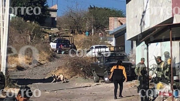 Sujetos armados irrumpen en vivienda y asesinan a dos hombres y a una mujer en Jaral del Progreso