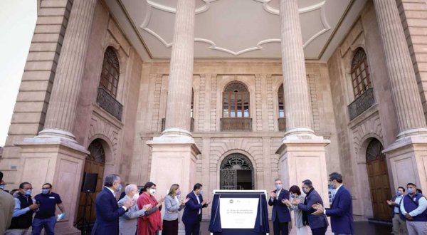 Entregan fachada del Teatro Manuel Doblado