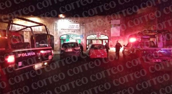 Balean y lesionan a hombre en medio de una riña