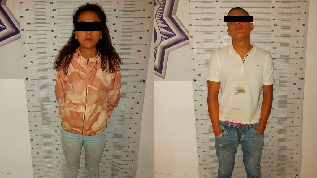 Pareja de ladrones es atrapada luego de que chocaran en su auto