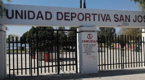 Seguirán cerrados los espacios deportivos, dice alcalde