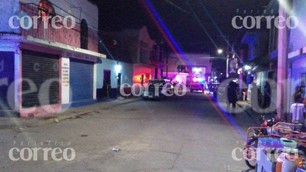 En asesinato de un hombre, hieren a otro y a un NIÑO en Irapuato