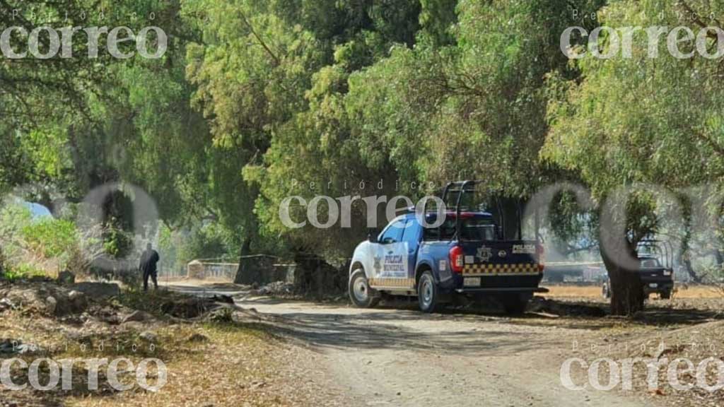 Encuentran cadáver abandonado en un camino de terracería en San José Iturbide