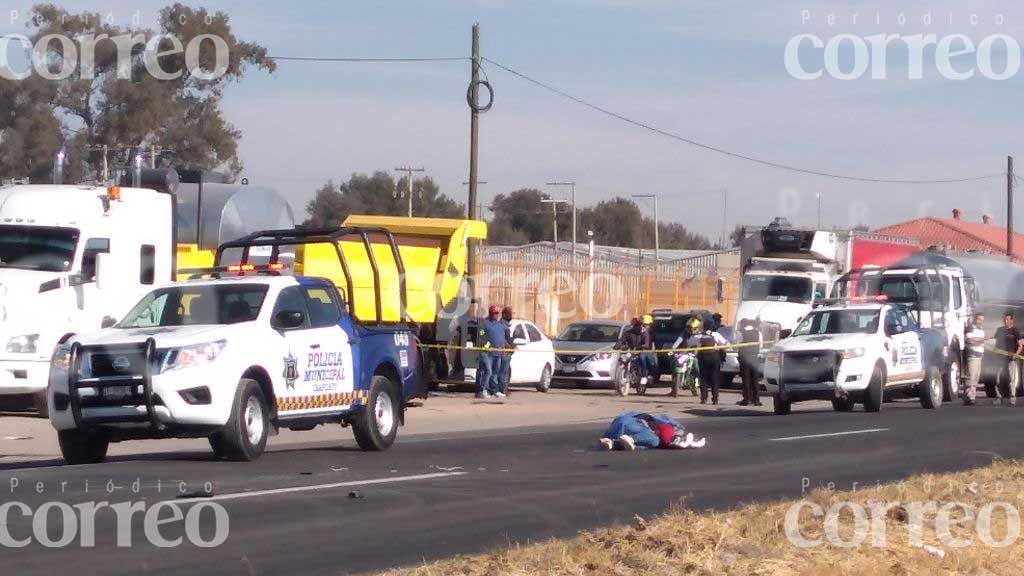 Un motociclista perdió la vida tras estamparse contra un vehículo