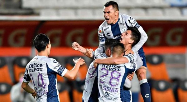 Pachuca logra imponerse ante los Xolos