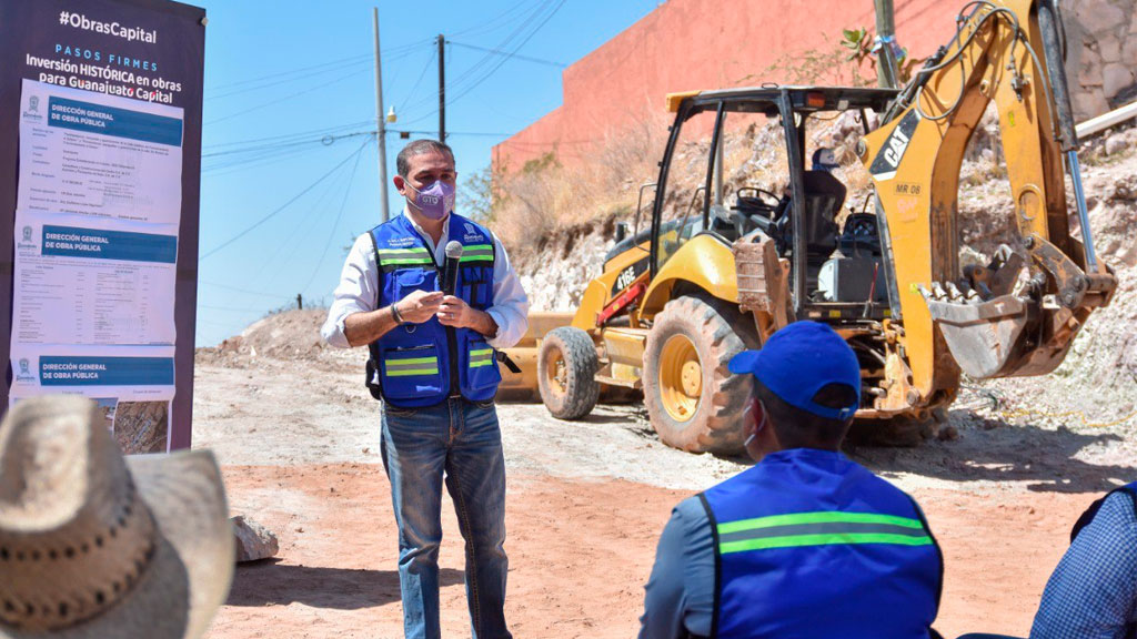 Comienzan pavimentación de 14 calles en Guanajuato Capital