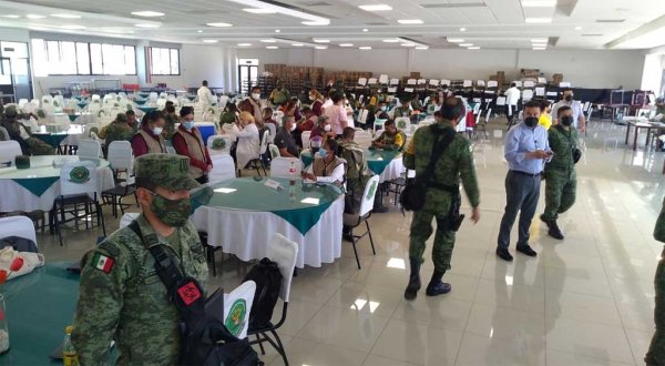 Piden denunciar cualquier campaña política durante la vacunación