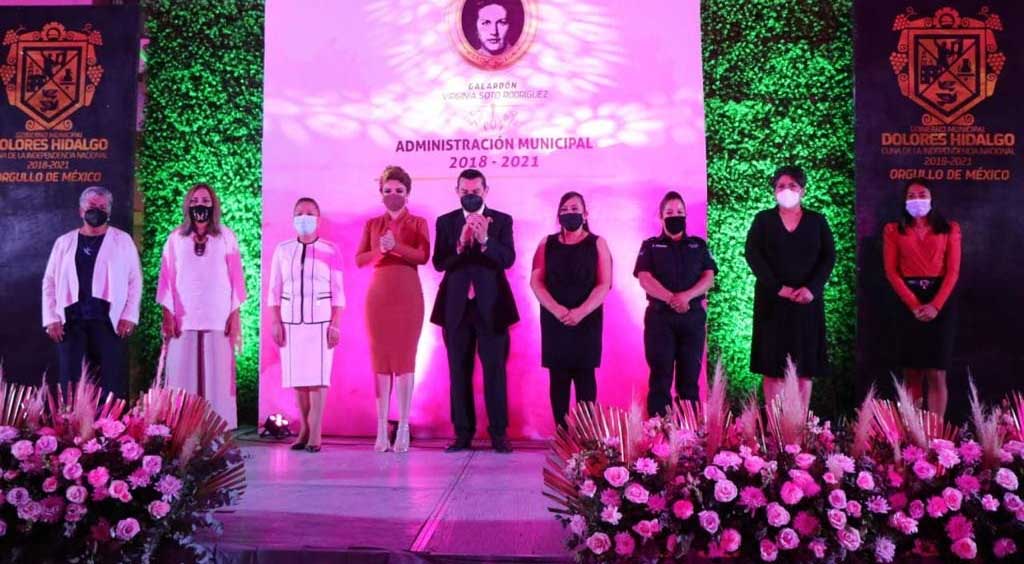 Entregan premio Virginia Soto a 7 mujeres en Dolores Hidalgo