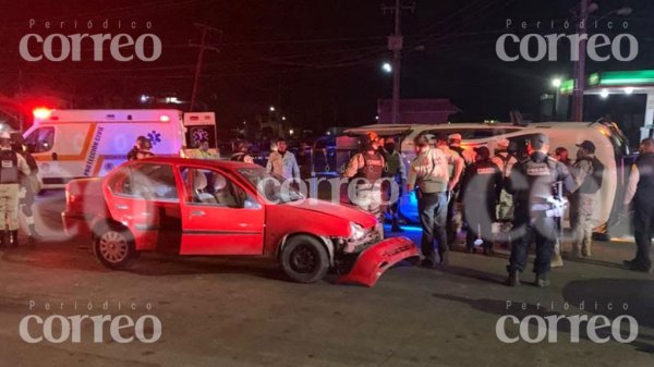 En persecución, Guardia Nacional choca en Irapuato y deja cinco heridos