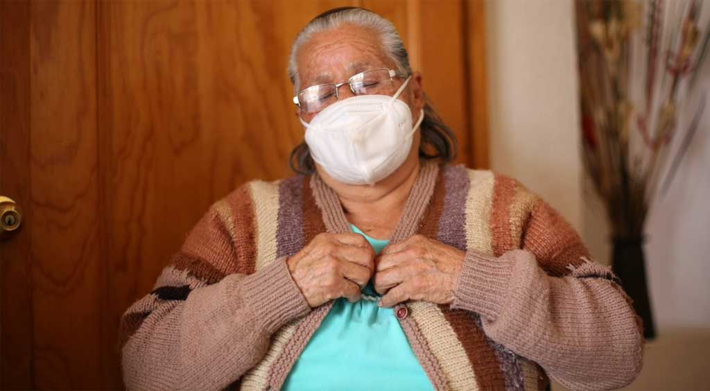 A sus 71 años, ‘Lupita’ logró terminar la secundaria gracias al Inaeba