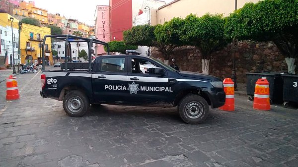 Catorce personas fueron aseguradas en operativo en la Capital