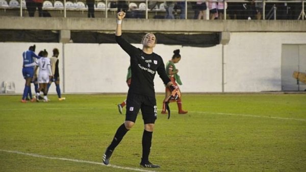 Ella es Katherine Tapia, la portera que encabezó la clasificación del América de Cali