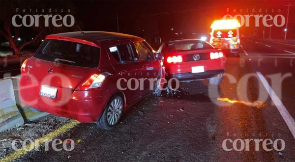 APARATOSO ACCIDENTE deja un muerto y dos heridos en carretera rumbo a León