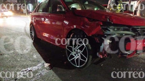 Motociclista fue arrastrado por un carro sobre la avenida Tecnológico en Celaya