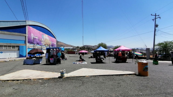 Buscarán estrategias para reactivar el Tianguis de La Colmena