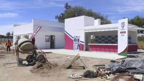 Supervisa alcalde construcción de cafetería en el Cecyte