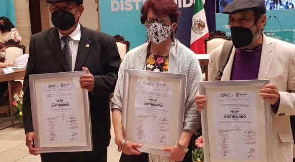 Premian a ‘Guanajuatenses Distinguidos’