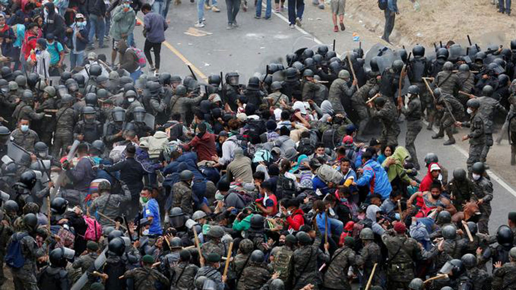 Autoriza Guatemala uso de la fuerza por caravana migrante