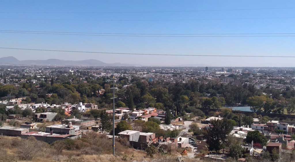 Ven inviable regulación de asentamientos en Cerro de Arandas