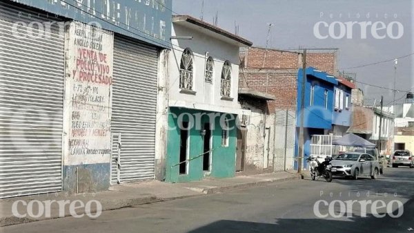 Ataque en vivienda deja un hombre asesinado y una abuelita herida