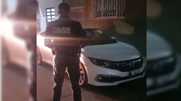 Recuperan auto robado en Salamanca solo minutos después del asalto