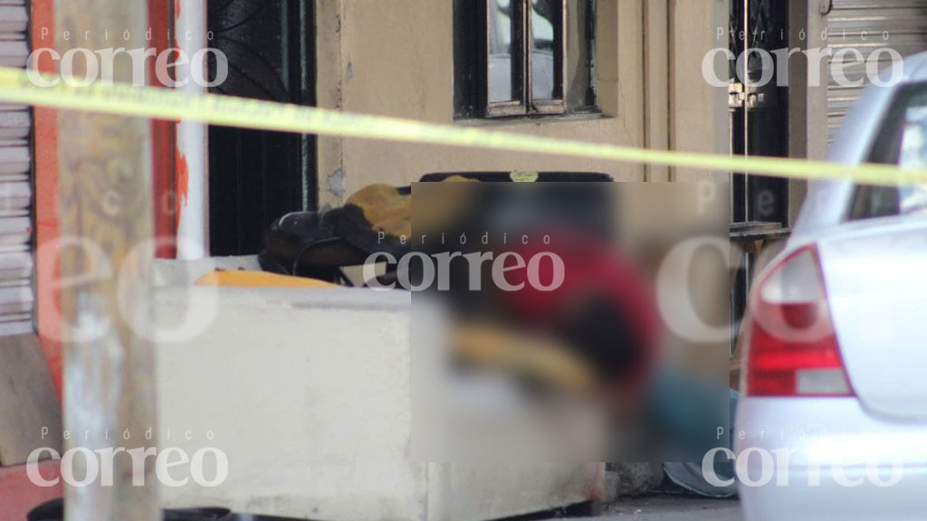 Atacan a hermanos tapiceros en Celaya; uno muere, el otro está grave