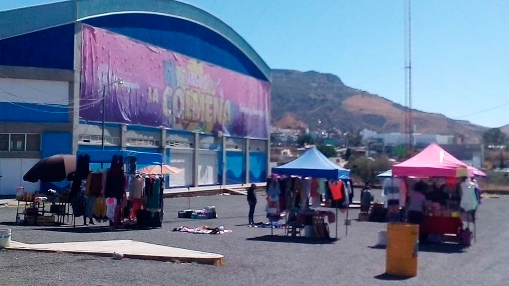 Tianguis de la Colmena cae cada vez más en el abandono