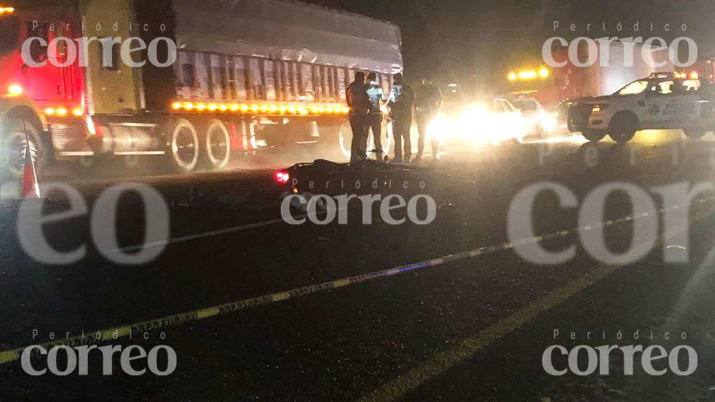 Muere motociclista tras ser chocado en la Abasolo-Irapuato