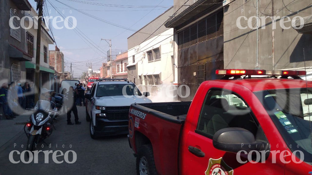 Evacúan a trabajadores por incendio en maquiladora de Irapuato