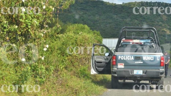 Localizan el cadáver de un hombre en la Valle de Santiago-Huanímaro