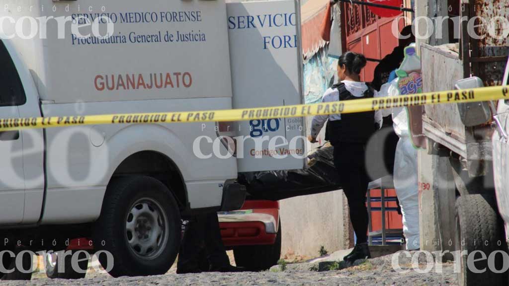 Sujeto armado irrumpe en una tienda de abarrotes y asesina al dueño