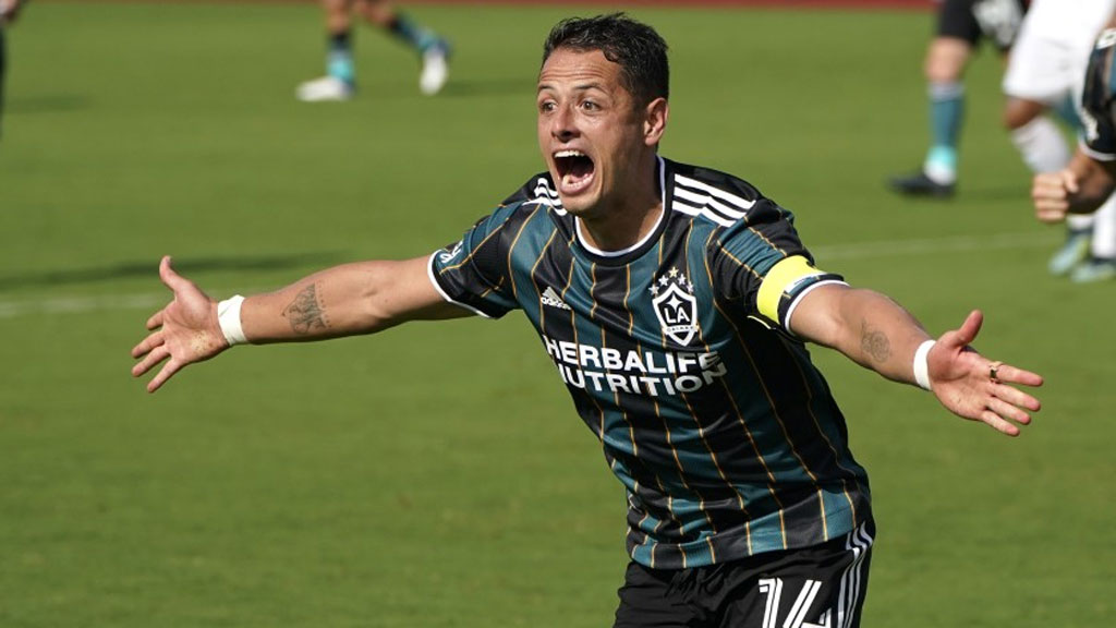 Chicharito ‘vuelve a la vida’ con doblete para el LA Galaxy