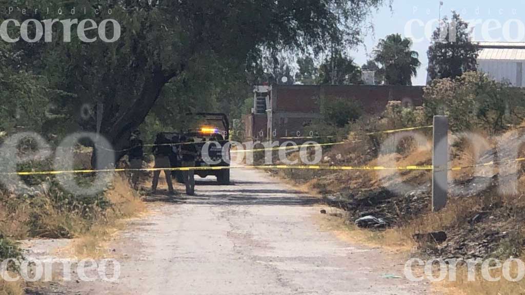 Abandonan un cadáver sobre un camino de terracería en Irapuato