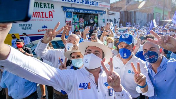 Arranca Aldo Márquez campaña por la diputación del distrito V