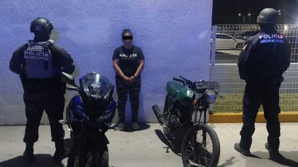 Presunta denuncia de violencia intrafamiliar derivó detención de mujer por posesión de motos robadas