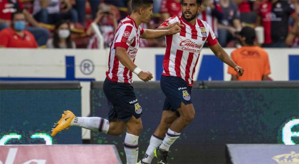 Chivas se lleva el clásico tapatío