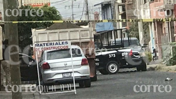 A balazos, asesinan a dos hombres en la colonia Joyita de Uriangato