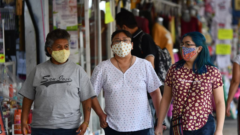 Advierte director de Salud en León constante repunte de contagios de Covid