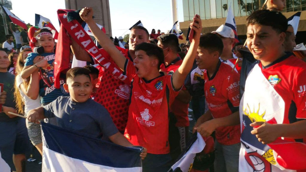 “¡Vamos a volver, vamos a volver!”, celebra la Trinca Fresera avance a la final